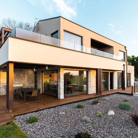 Villa Wild Adriatic Way Labin (Istria)